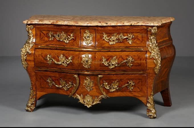 Estimation de meubles anciens